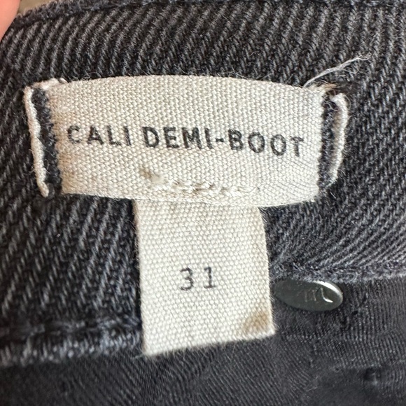 Madewell Cali Demi-Boot Jeans in Starkey Wash - Picture 7 of 10
